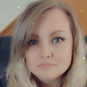 Meet your Posher, Alisha